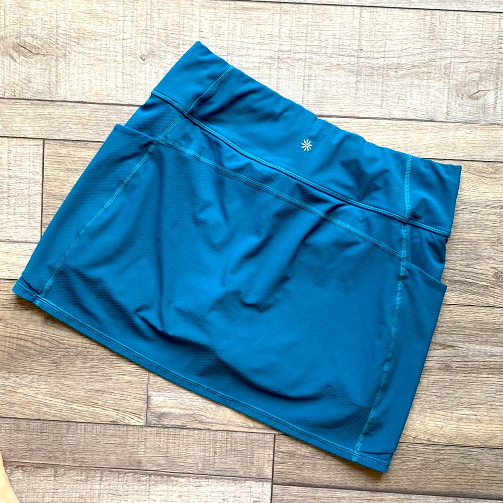 Athleta Excursion Tennis Skort Small